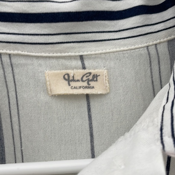 Brandy Melville John Galt cropped navy and white striped button down. - Picture 2 of 3